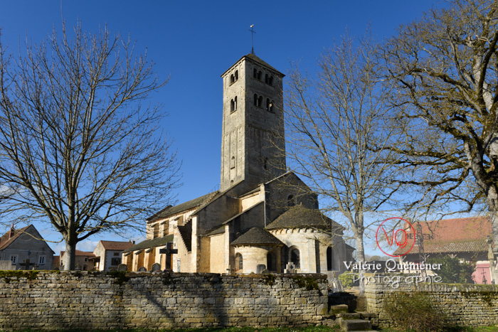 france-saone-et-loire-71-chapaize-eglise